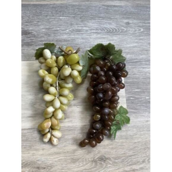 Lot Of 2 Sets Of Faux Artificial Fruit Grapes Plastic Decor Staging - Picture 1 of 6